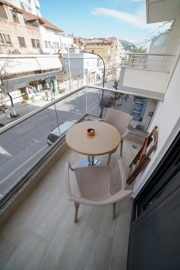 City Glow Apartments ซารานเดอ ภายนอก รูปภาพ