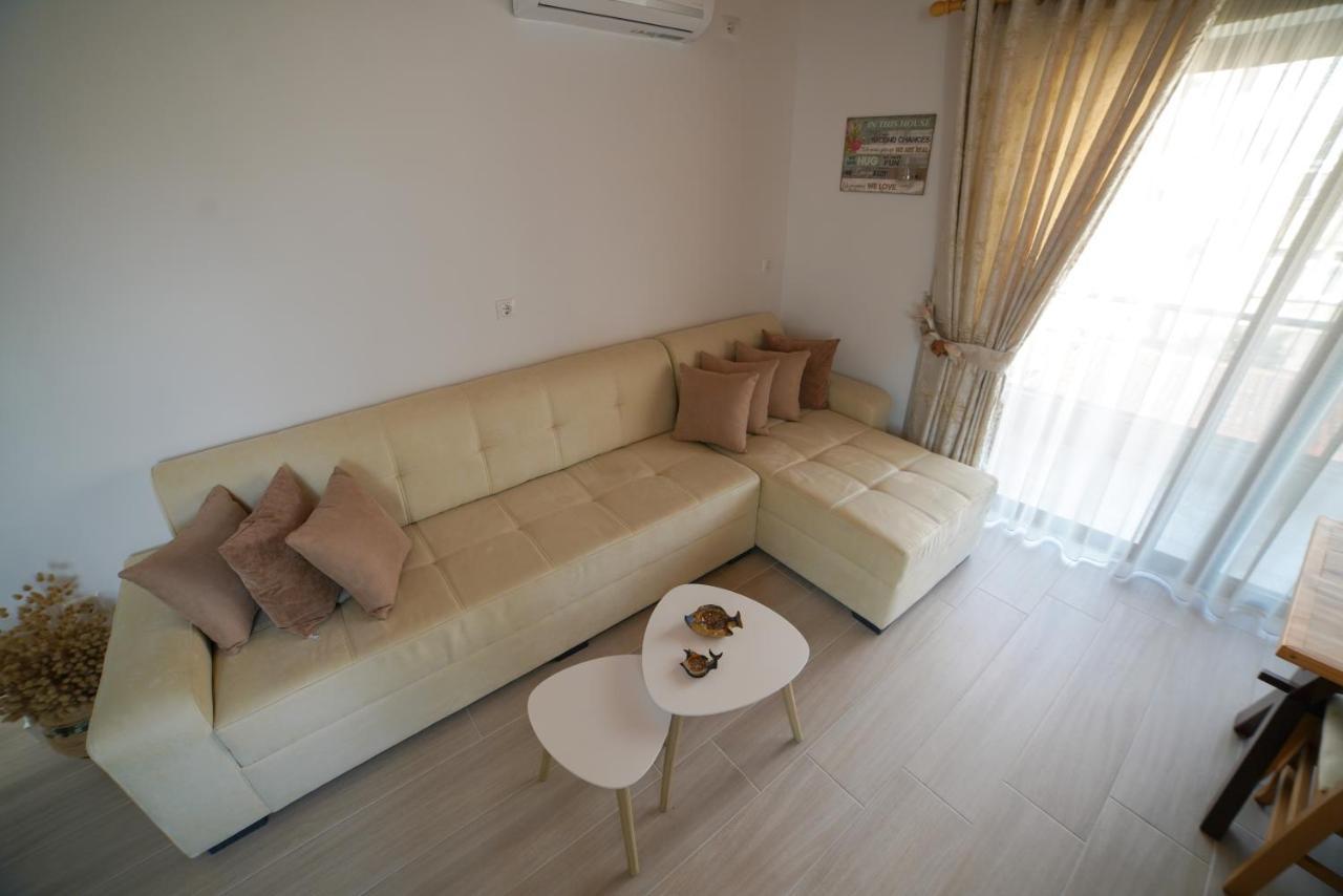 City Glow Apartments ซารานเดอ ภายนอก รูปภาพ