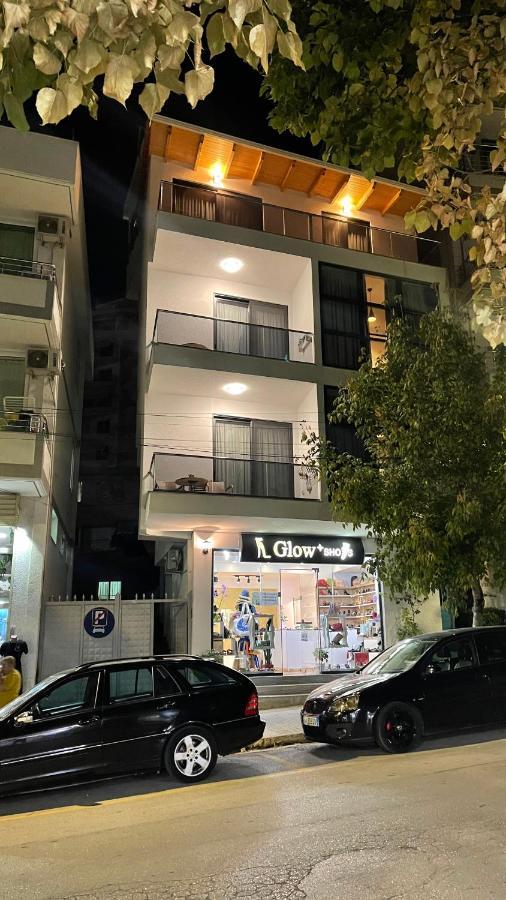 City Glow Apartments ซารานเดอ ภายนอก รูปภาพ